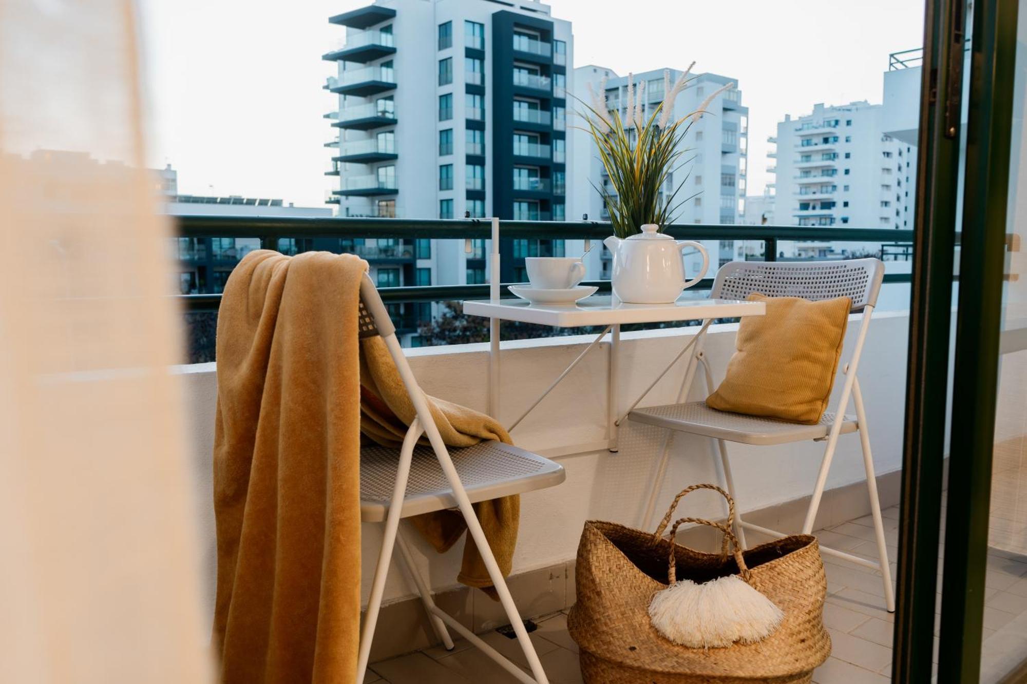 Comfort Zone Beach Apartment Quarteira Exteriör bild
